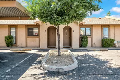 3027 E Grandview Road #1, Phoenix, AZ 85032 - Photo 11