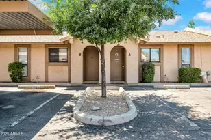 3027 E Grandview Rd, Phoenix, AZ 85032 - Photo 11