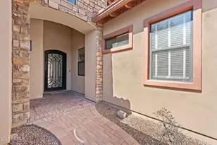 3215 E Constance Wy, Phoenix, AZ 85042 - Photo 3