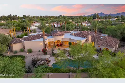 7640 E Poinsettia Drive, Scottsdale, AZ 85260 - Photo 9