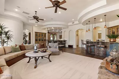 7640 E Poinsettia Drive, Scottsdale, AZ 85260 - Photo 17