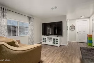 8595 N 71st Ave, Glendale, AZ 85301 - Photo 5