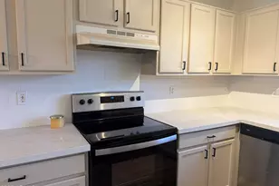 2358 E Peach Tree Dr, Chandler, AZ 85249 - Photo 5