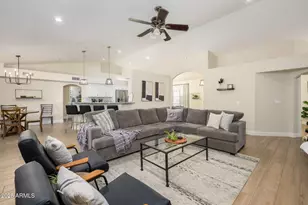 5638 E Helena Dr, Scottsdale, AZ 85254 - Photo 29