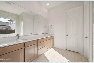 24726 N 169th Avenue, Surprise, AZ 85387 - Photo 25