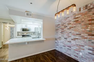 2025 E Campbell Ave, Phoenix, AZ 85016 - Photo 11