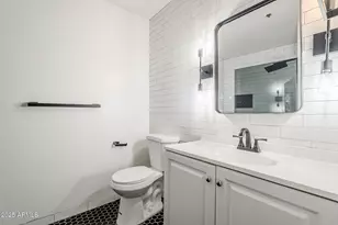 2025 E Campbell Ave, Phoenix, AZ 85016 - Photo 25