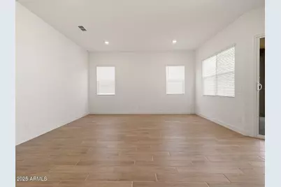 17646 W Mariposa Drive, Goodyear, AZ 85395 - Photo 13