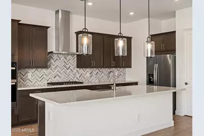 17646 W Mariposa Drive, Goodyear, AZ 85395 - Photo 5