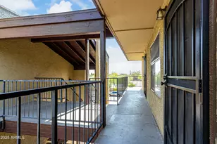 461 W Holmes Ave, Mesa, AZ 85210 - Photo 13