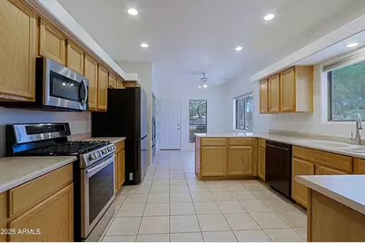 38065 N Cave Creek Road #2, Cave Creek, AZ 85331 - Photo 11