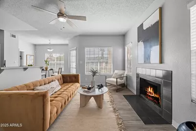 250 S Elizabeth Way #C1, Chandler, AZ 85225 - Photo 5