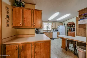 3901 E Pinnacle Peak Rd, Phoenix, AZ 85050 - Photo 5