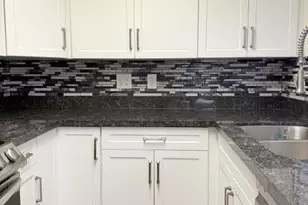 461 W Holmes Ave, Mesa, AZ 85210 - Photo 19