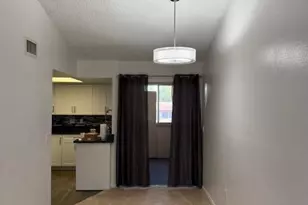 461 W Holmes Ave, Mesa, AZ 85210 - Photo 1