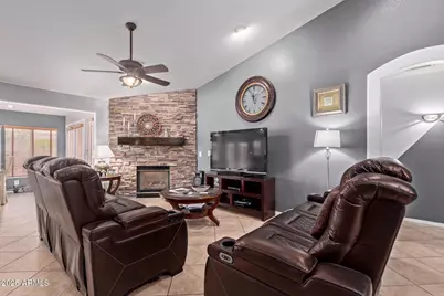 20769 N 106th Lane, Peoria, AZ 85382 - Photo 5