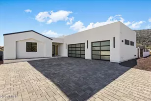 9027 S 19th St, Phoenix, AZ 85042 - Photo 3