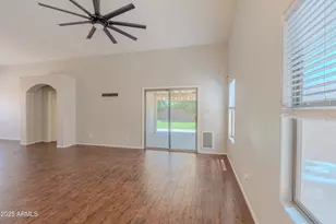 3821 N 125th Dr, Avondale, AZ 85392 - Photo 9