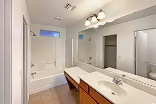 1415 E Chipman Rd, Phoenix, AZ 85040 - Photo 7