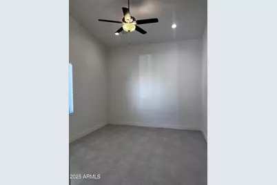 15230 S Country Club Way, Arizona City, AZ 85123 - Photo 19