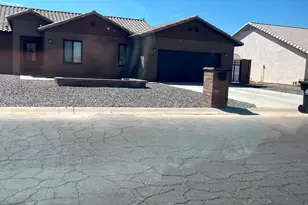 15230 S Country Club Way, Arizona City, AZ 85123 - Photo 1