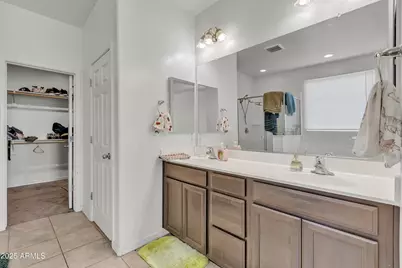 12375 W Whyman Avenue, Avondale, AZ 85323 - Photo 9