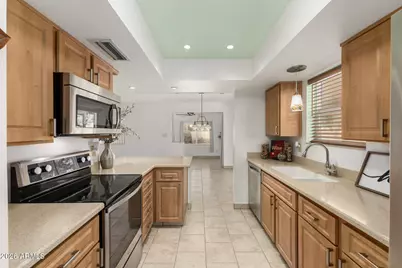 9626 E Navajo Place, Sun Lakes, AZ 85248 - Photo 15
