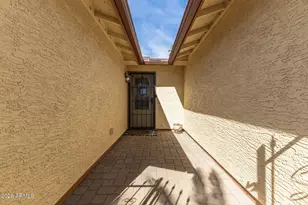 9626 E Navajo Pl, Sun Lakes, AZ 85248 - Photo 5