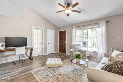 719 E Lola Drive, Phoenix, AZ 85022 - Photo 15