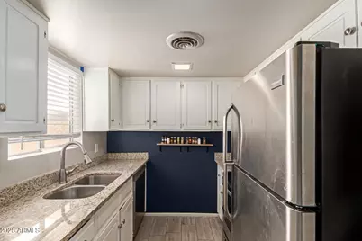 7126 N 19th Avenue #152, Phoenix, AZ 85021 - Photo 7