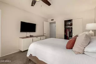 1676 W Sequoia Dr, Phoenix, AZ 85027 - Photo 21