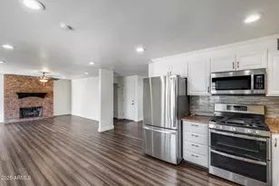 1930 W Voltaire Ave, Phoenix, AZ 85029 - Photo 1