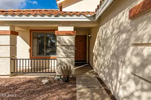 13864 W Ironwood St, Surprise, AZ 85374 - Photo 15