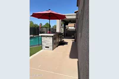 15040 W Post Drive, Surprise, AZ 85374 - Photo 5