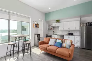 1130 N 2 St, Phoenix, AZ 85004 - Photo 3