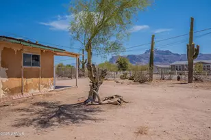 2306 S Cortez Rd, Apache Junction, AZ 85119 - Photo 1