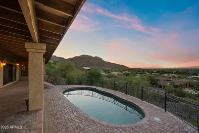 6349 E Hummingbird Lane, Paradise Valley, AZ 85253 - Photo 5