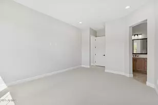 32978 N 132nd Ln, Peoria, AZ 85383 - Photo 9