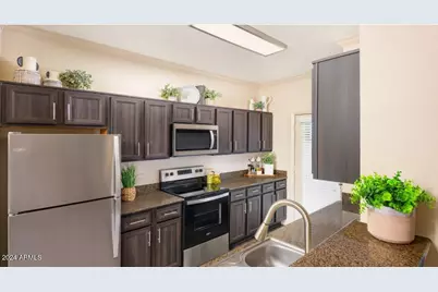 34000 N 27th Avenue # 3, Phoenix, AZ 85085 - Photo 3