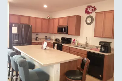 23370 N 175th Lane, Surprise, AZ 85387 - Photo 11