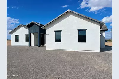 25846 W Denver Hill Drive, Wittmann, AZ 85361 - Photo 5