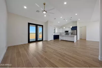 25846 W Denver Hill Drive, Wittmann, AZ 85361 - Photo 3