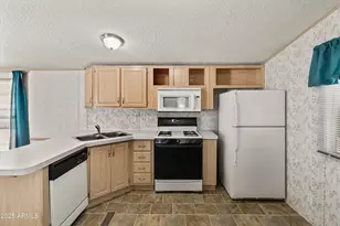 201 S Greenfield Rd, Mesa, AZ 85206 - Photo 5