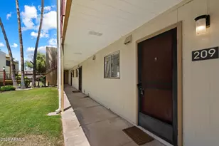 4630 N 68th St, Scottsdale, AZ 85251 - Photo 5