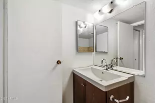 4630 N 68th St, Scottsdale, AZ 85251 - Photo 19