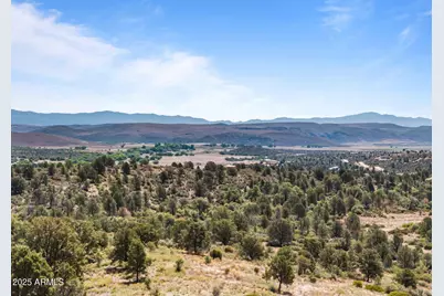 001 Blue Sky Drive, Peeples Valley, AZ 86332 - Photo 3