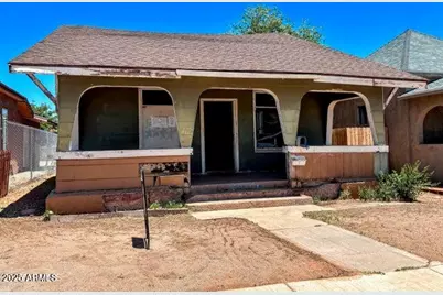 216 W Third Street, Winslow, AZ 86047 - Photo 1