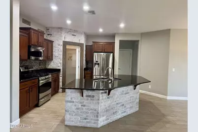 28306 N 25th Dale, Phoenix, AZ 85085 - Photo 13