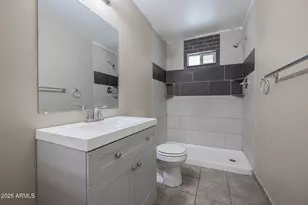 1915 N 26th Pl, Phoenix, AZ 85008 - Photo 13