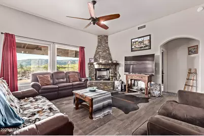 44015 N 20th Street, New River, AZ 85087 - Photo 25